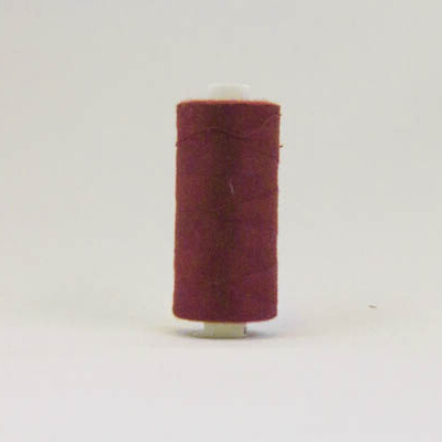 Sewing thread dark rust red - Image 1
