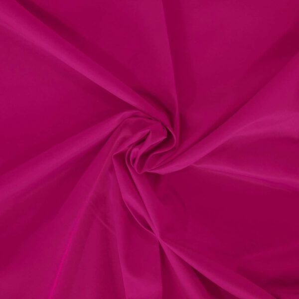 Beaver-nylon – Fuksia, kudottu ulkoilukangas 250 g/m²