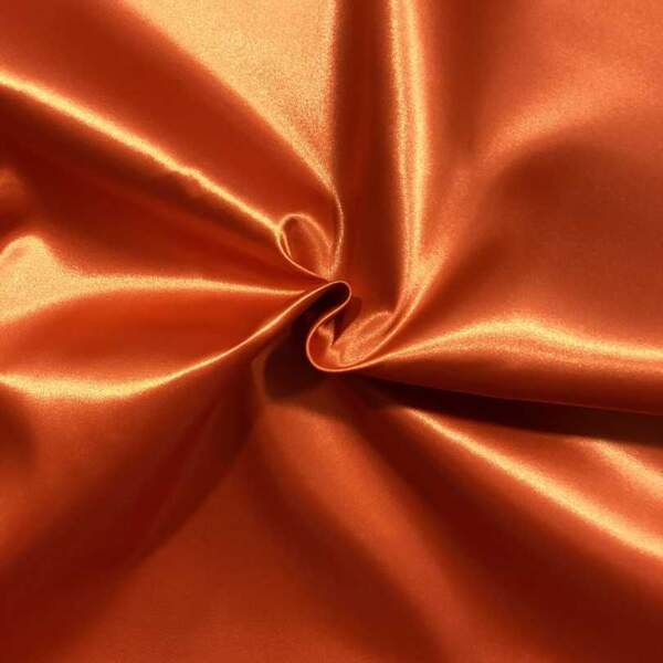 Braendt-orange-220.jpg