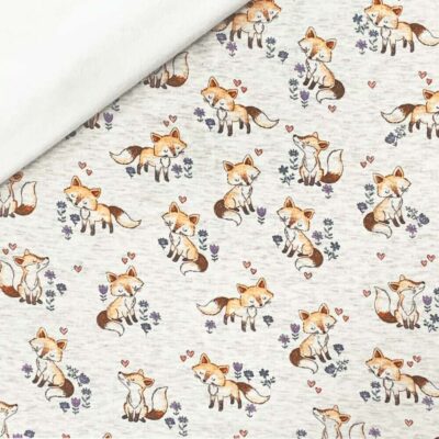 Heavy jogging in digital print - foxes