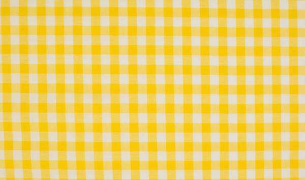 RS0138_133_1440_850.jpg 10 MM YELLOW ternet lærred i 100% bomuld med klassisk 10 mm tern i gul farve