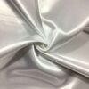 Kraftig satin hvid 100% polyester 120 g/m² 145-150 cm