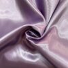 Kraftig satin i lys lilla 120 g/m² 145-150 cm
