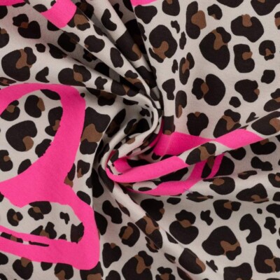 French Terry print with leopard and hearts