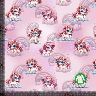 Jersey print med søde enhjørninger og regnbuer