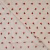 Detalje af Kirsikka Cherry hørbroderi i 30% hør og 70% viscose