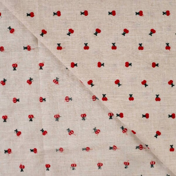 Detalje af Kirsikka Cherry hørbroderi i 30% hør og 70% viscose