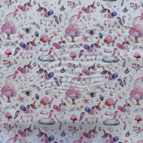 Poplin patchwork stof med søde enhjørninger