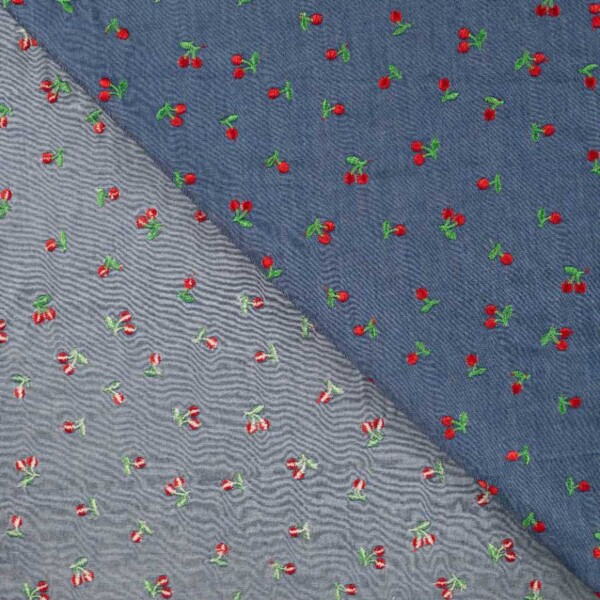 Chambray metervare med kirsebærbroderi i vævet bomuld