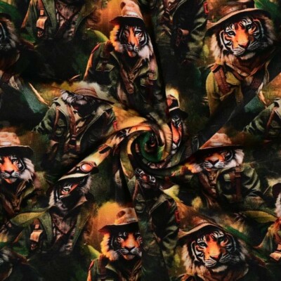 Detaljebillede af print og strikstruktur på tiger jersey