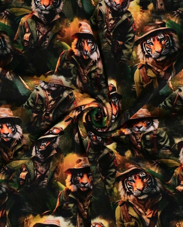Detaljebillede af print og strikstruktur på tiger jersey