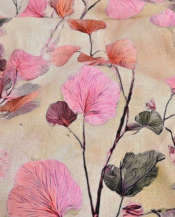 Nærbillede af viscose/hør print med flotte blade - pink