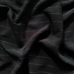 Musta pinstripe-vuorikangas 120 g/m² 140 cm