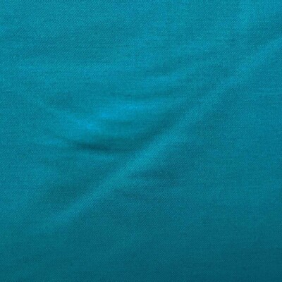 Twillstof i polyester/bomuld petroleumsblå - detalje