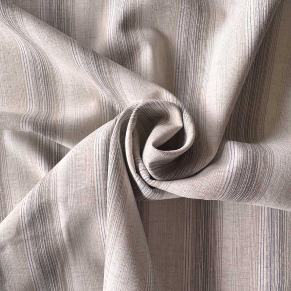 Detalje af poplin med brune og blå striber