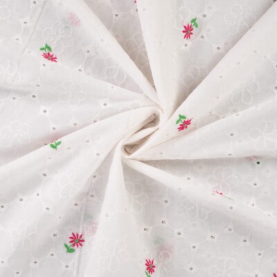 White embroidery cotton in 130 cm width for lightweight garments