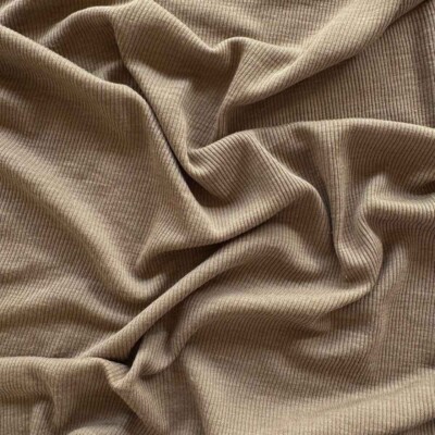Merinould med silke sand 200 g/m² 165 cm