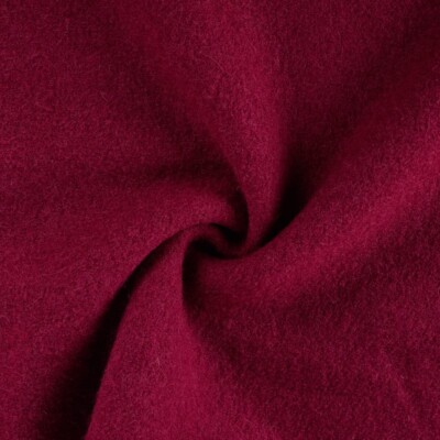 100% uld mørk bordeaux kogt uld bouclé metervare