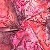 Broderi anglaise metervare pink tie dye fra Jydsk Stoflager