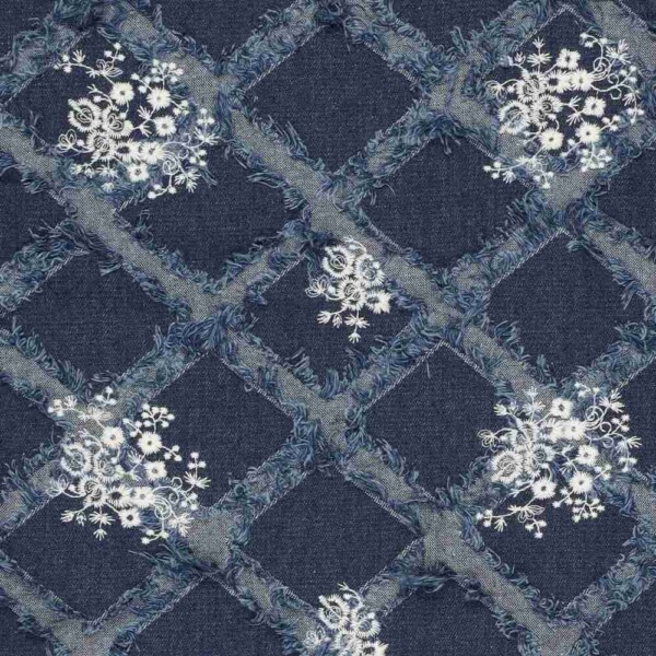Kirjailtu denim ruuduilla ja kukilla 360 g/m² 140 cm