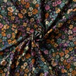 Bambus jersey med små farverige blomster – farverigt blomsterprint