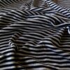 Raidallinen villa/silkki jersey 200 g/m², rib-uurteiden yksityiskohta