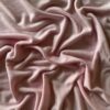 Taupe merinould jersey, lagt i bløde folder