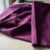 Anorakstof i blomme, twill i polyester og bomuld