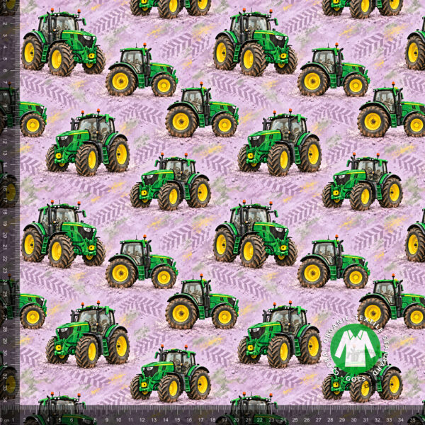 Grønne traktorer med gule fælge på lilla, digitalprint jersey på 36x36 cm mållinjal, så rapporten ses i naturlig størrelse