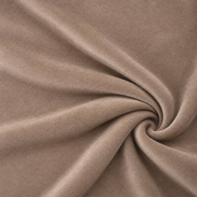 Velour hiekka pehmeillä laskoksilla